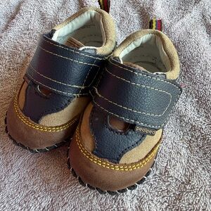 pediped Brown and Tan Leather Baby Walker Shoes with Velcro Strap